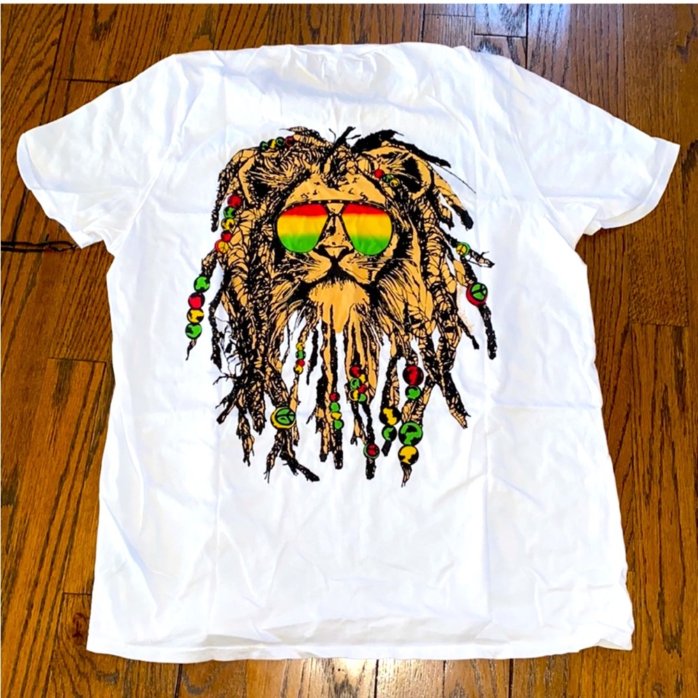 Lauren Moshi Croft Rasta Lion Cotton Tee Love in White